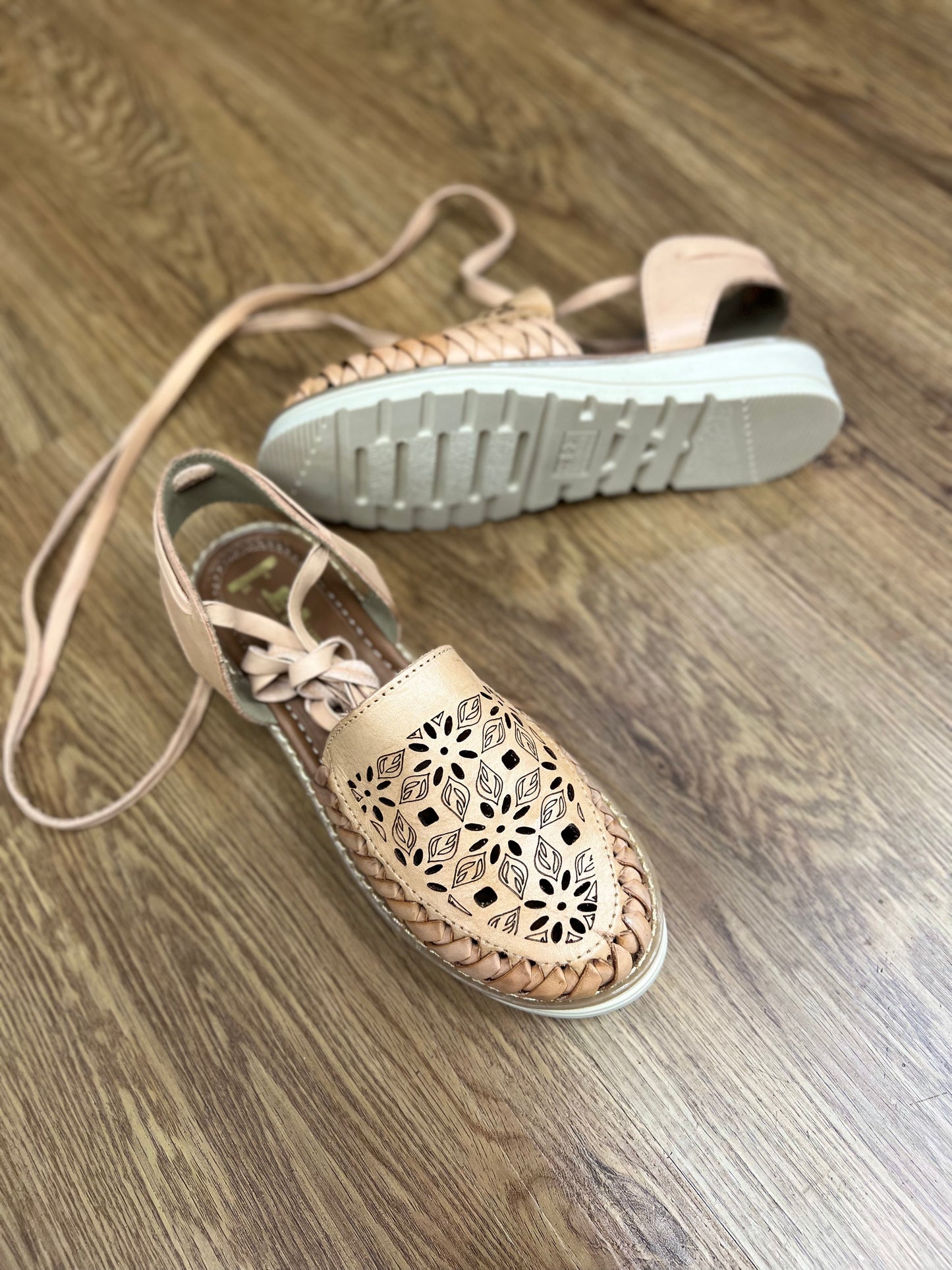 Mexican Women's Leather Huaraches